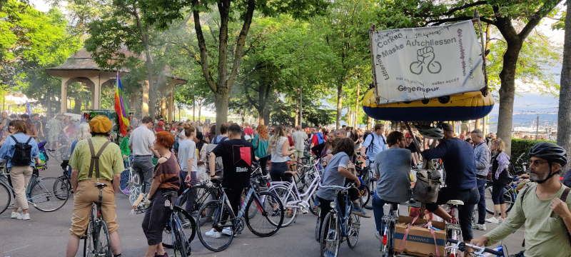 Critical Mass Mai_7