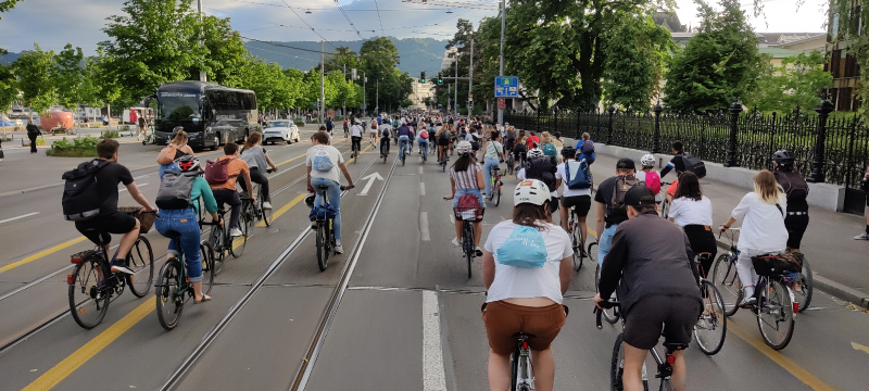 Critical Mass Mai_16